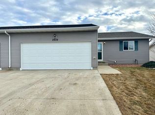 2232 14th St NW, Minot, ND 58703
