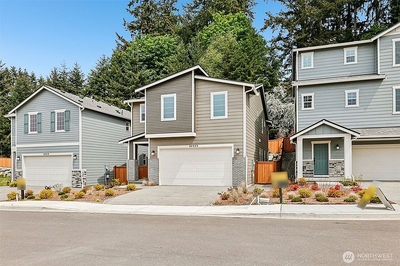 3rd image of 24323 13th Avenue SE #CR20