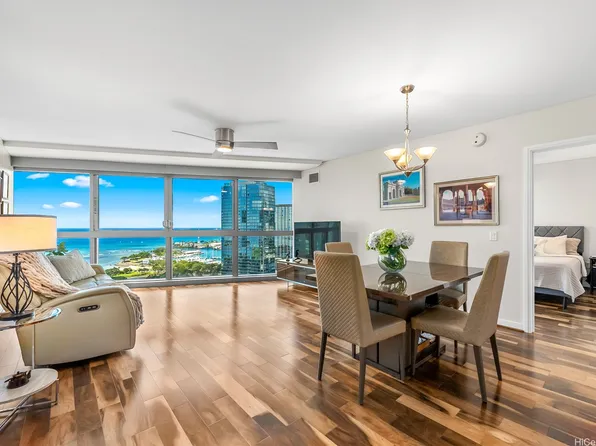 1177 Queen St APT 3303, Honolulu, HI 96814
