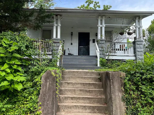 425 Clovis Ave, Capitol Heights, MD 20743