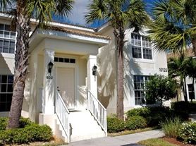 10128 Colonial Country Club Blvd, Fort Myers, FL