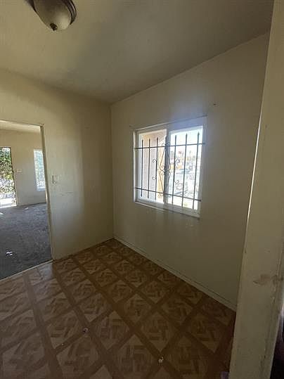 1st image of 3283 Steel St