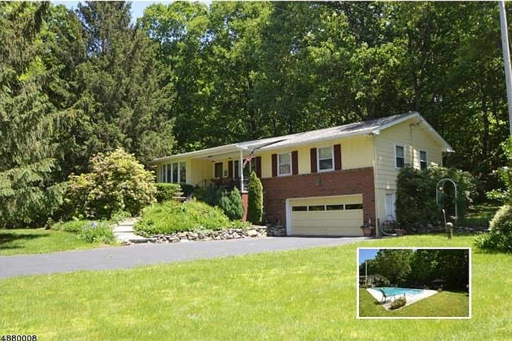 1st image of 256 Lakeview Dr