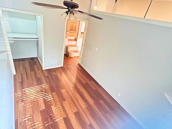 5th image of 803 Stanley St #C