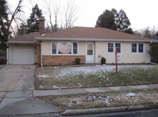 630 Charles Ln, Madison, WI 53711