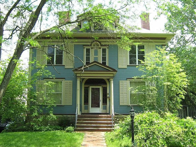 9 Kenwood Pl photo 1