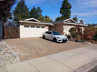 348 Shenandoah Dr, Martinez, CA 94553