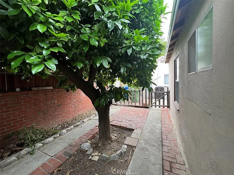 6718 Comet St — Photo 11