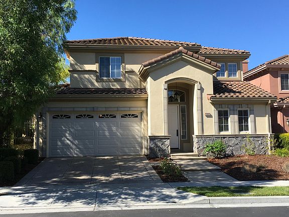 3rd image of 5895 Killarney Cir