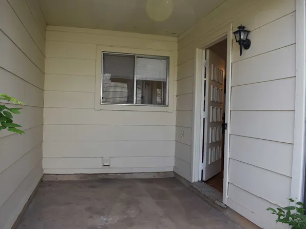 422B Chisholm Valley Dr #B, Round Rock, TX 78681