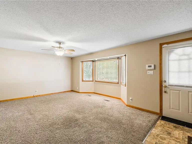 110 Rosemont Dr — Photo 11