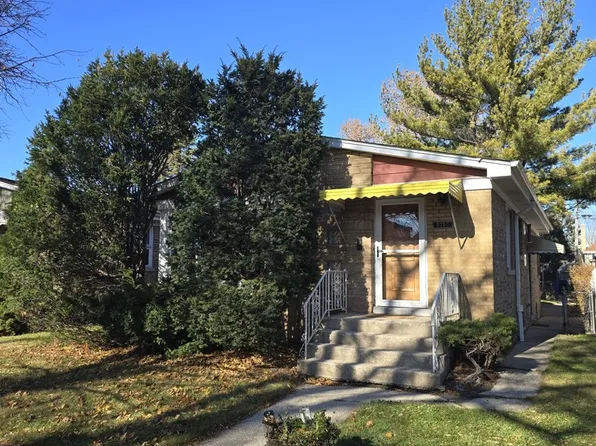 5750 W Leland Ave, Chicago, IL 60630