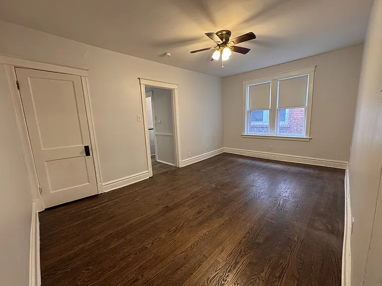 5023-5025 S Broadway St #5023A — Photo 8