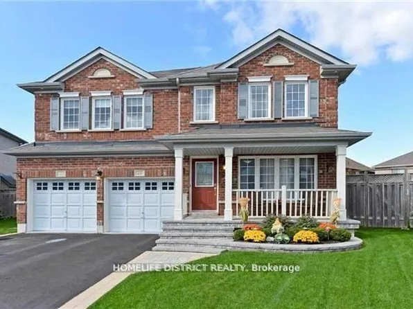 29 Freer Cres, Ajax, ON L1T 4N5