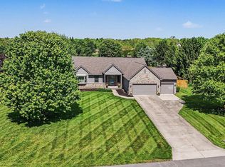 42 Millstone Cir, Pataskala, OH 43062