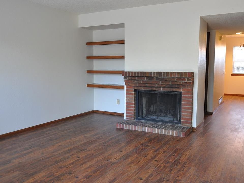 wood-burning fireplace in front room