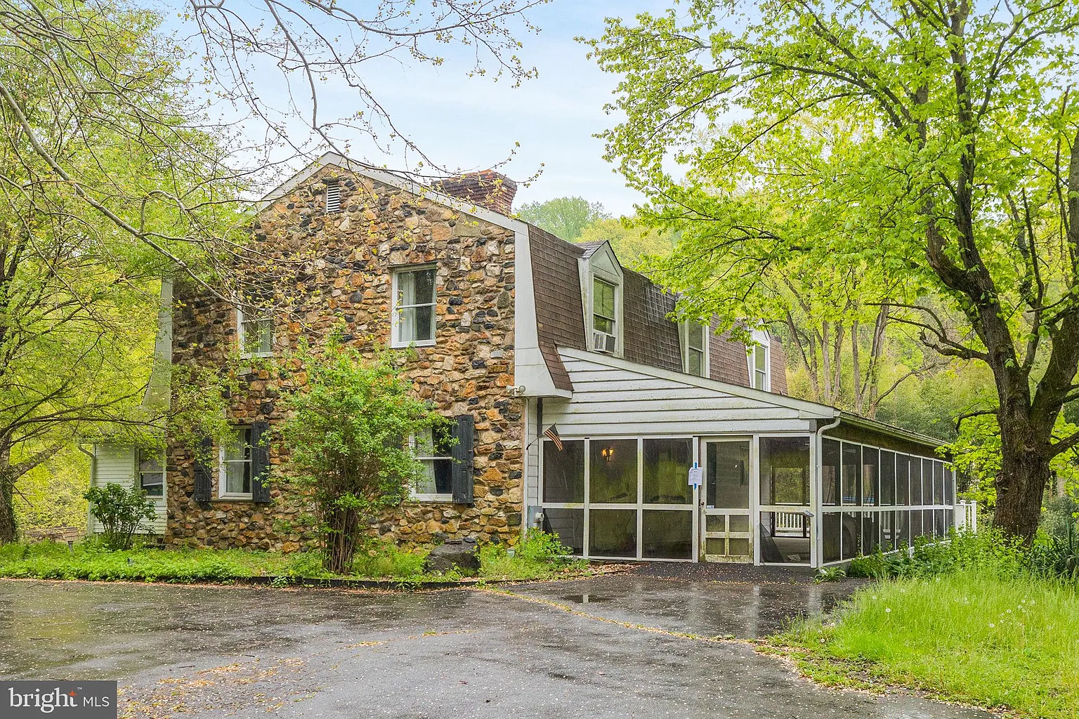 1028 Yorklyn Rd photo 1