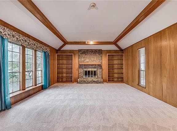 3rd image of 1109 Serenade Ln