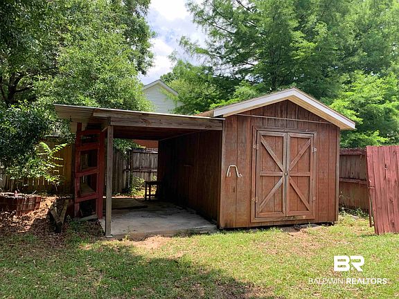 4th image of 11379 River Birch St