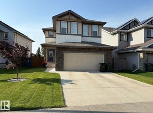73 Meadowview Lndg, Spruce Grove, AB T7X0N8