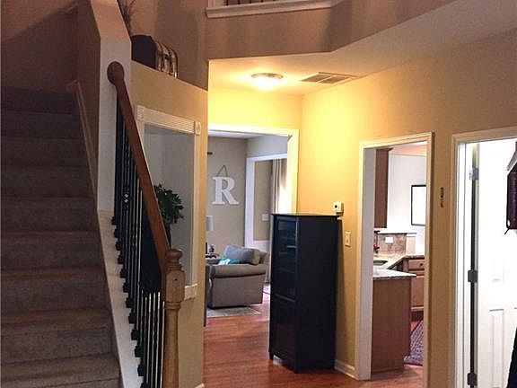 4th image of 4995 Berkeley Oak Dr