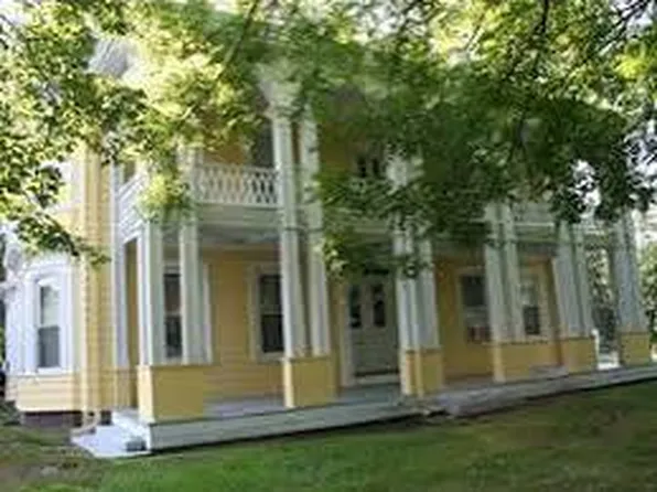 130 Fair St, Warwick, RI