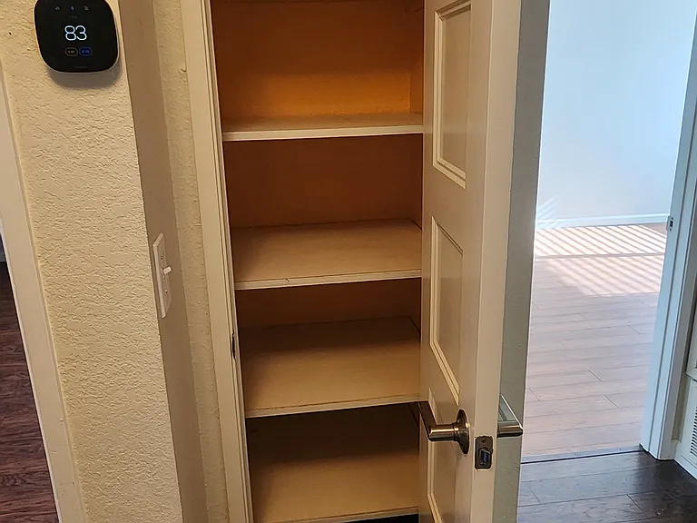 819 Monty Cir — Photo 24