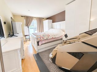 315 Knox St #516, New Westminster, BC V3L 0B5