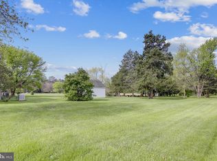 11320 Albermyrtle Rd, Potomac, MD 20854