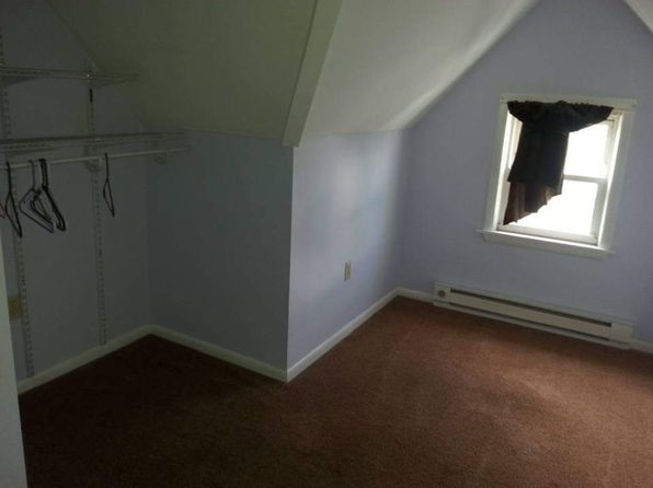 205 E Main St APT 2
