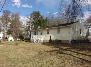 197 Lawrence Rd, Salem, NH 03079