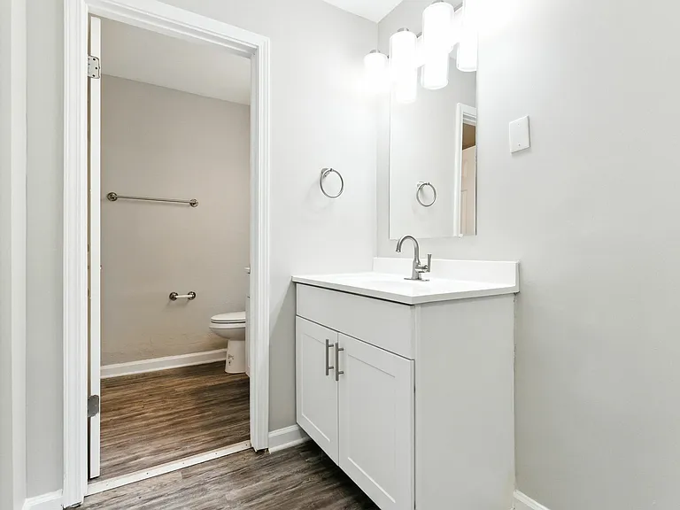 The Rye Apartments — Photo 43