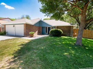 6230 Welles Brook Dr, San Antonio, TX 78240