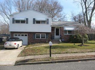 914 Ruth Dr, Neptune, NJ 07753