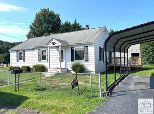 30 Burroughs White St, Collinsville, VA 24078