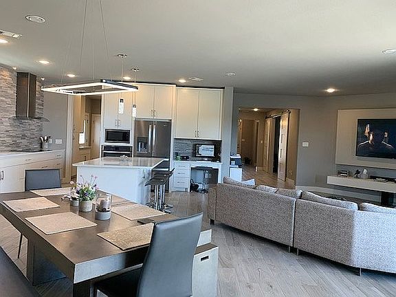 5th image of 506 S Bay Ct