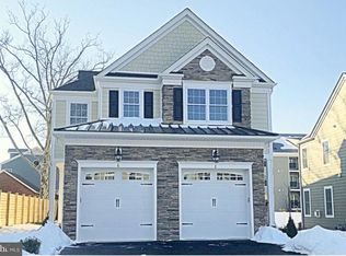 8 Harris Road, Princeton, NJ 08540