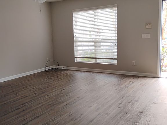 3rd image of 5618 Fair Creek Way