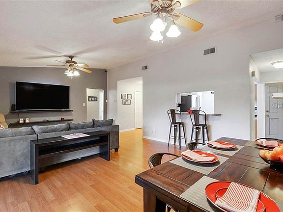 2nd image of 4403 Birchwood Ct