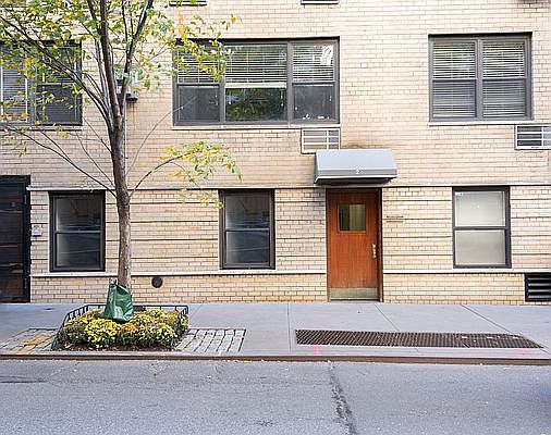 1st image of 1025 5th Ave APT 2