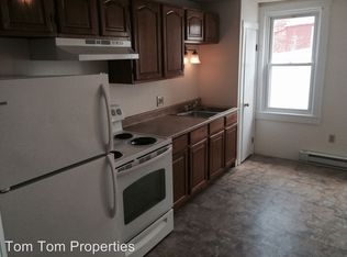 46 E Main St, Adamstown, PA 19501