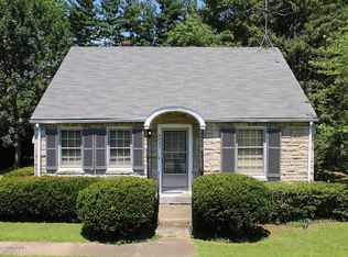 3903 Plymouth Rd, Saint Matthews, KY 40207