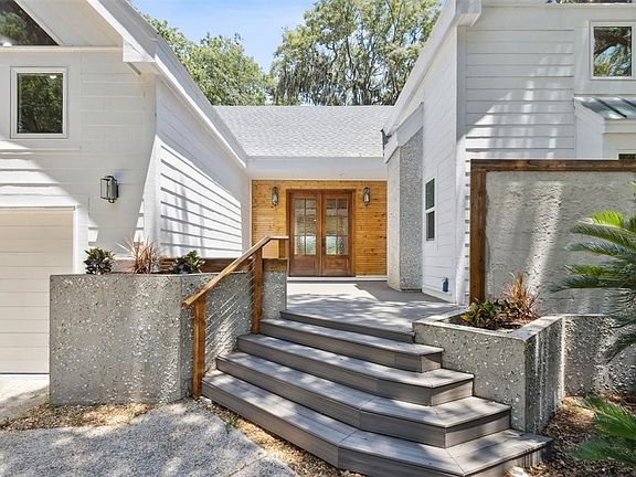 4th image of 22 Belted Kingfisher Rd