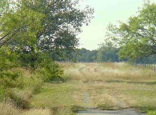 1095 Austin Hines Dr, China Spring, TX 76633