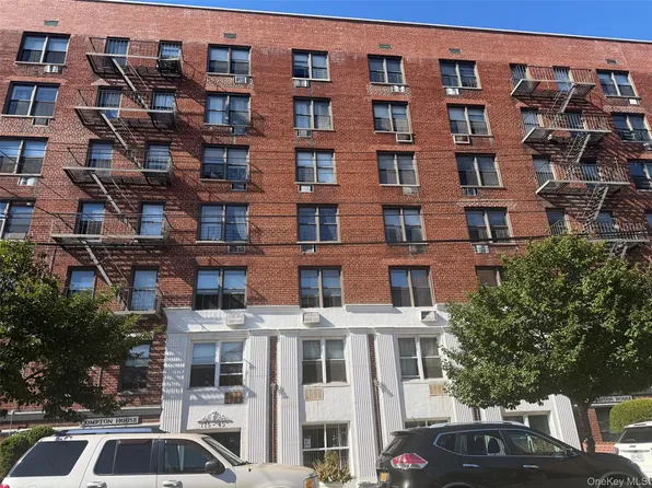 175-45 88 Avenue #2R, Jamaica, NY 11432