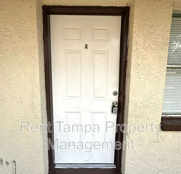 8304 N Mulberry St — Photo 14