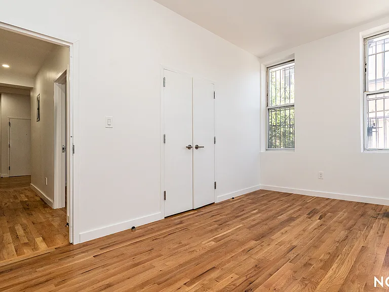 160 Johnson Ave #2A — Photo 12