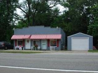 2271 N 5th St, Niles, MI 49120