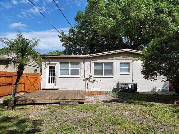 2nd image of 2926 Oberlin Ave