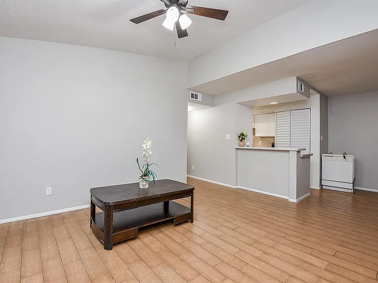 5000 Milwee St #74 — Photo 7